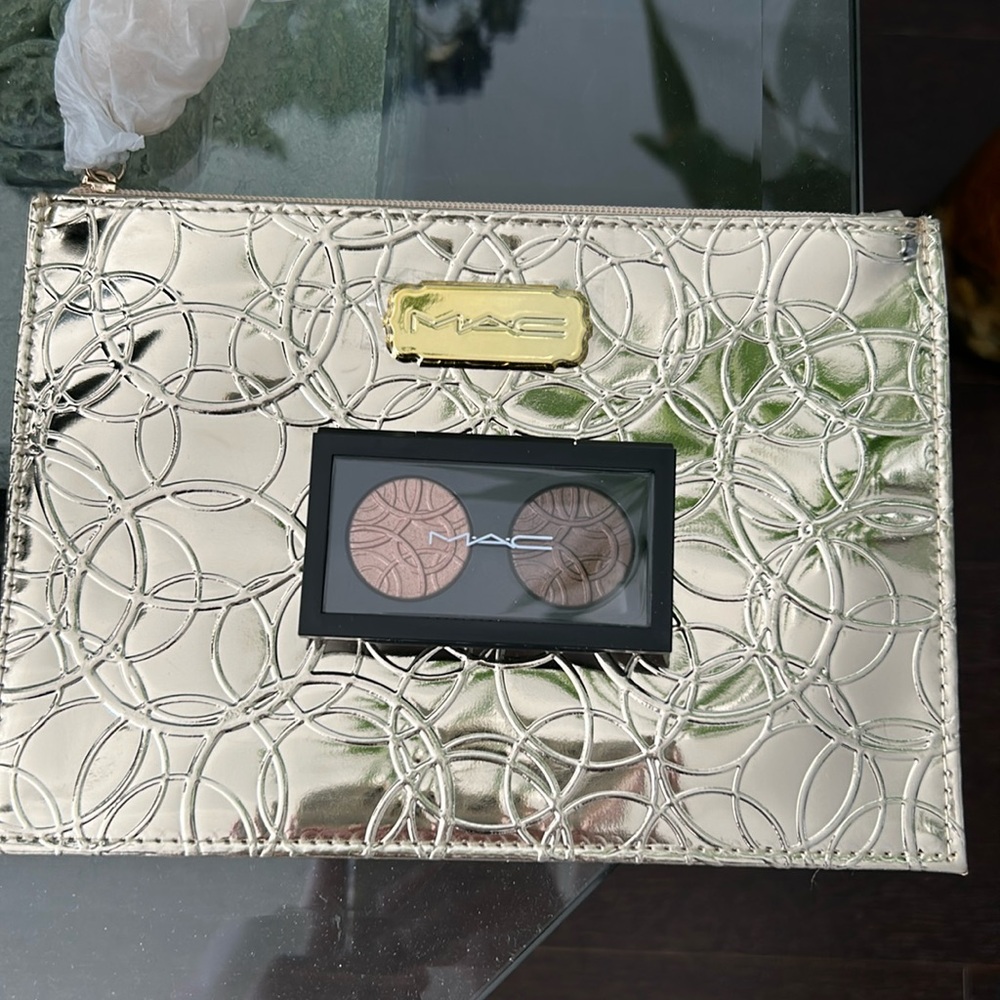 MAC Extra Dimension Bag + Eyeshadow Duo - Limited Edition